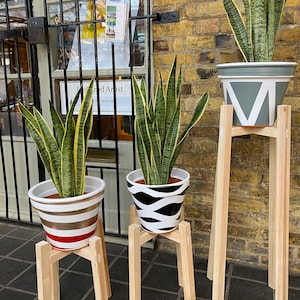 Plant pot Stand With Diagonal Shape stand - Hand made using our own most solid wood we can source in the UK with choice of colors and size