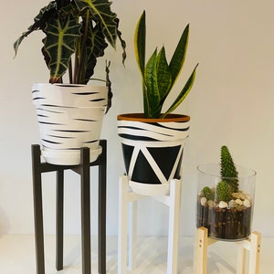 Plant Pot Stand - Plant Stand - 50Cm Squared leg - Hand made in solid wood in Uk