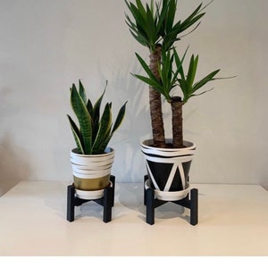 Mini Plant pot Stand - Plant Stand - Hand made in solid wood in the UK - Perfect for large plant pots and any occasions