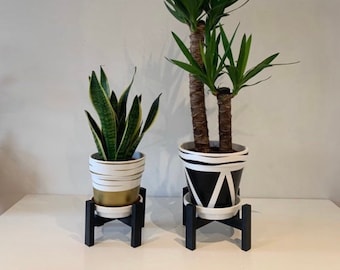 Handmade Wood Plant Pot Stand – Solid Red Wood, UK Crafted