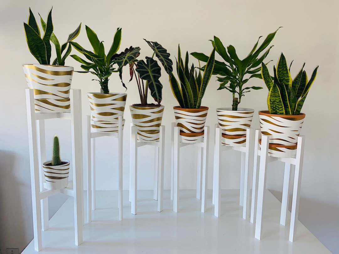 Plant Stand Pot Stand Perfect for Your Plant and Pot Hand Made in Solid