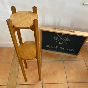 Soporte para macetas de dos niveles con estante en forma octogonal Jardinera hecha a mano en madera maciza Perfecta para tus macetas pequeñas o grandes Soporte para cócteles