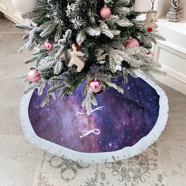 Falda de árbol de Navidad Purple Galaxy Space con flecos, falda de árbol de Navidad funky, falda de árbol de Navidad geek, falda de árbol de Navidad minimalista,