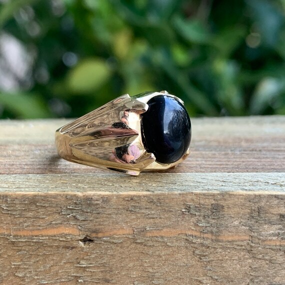 Vintage Black Onyx Ring in 10 Karat Yellow Gold/ … - image 4