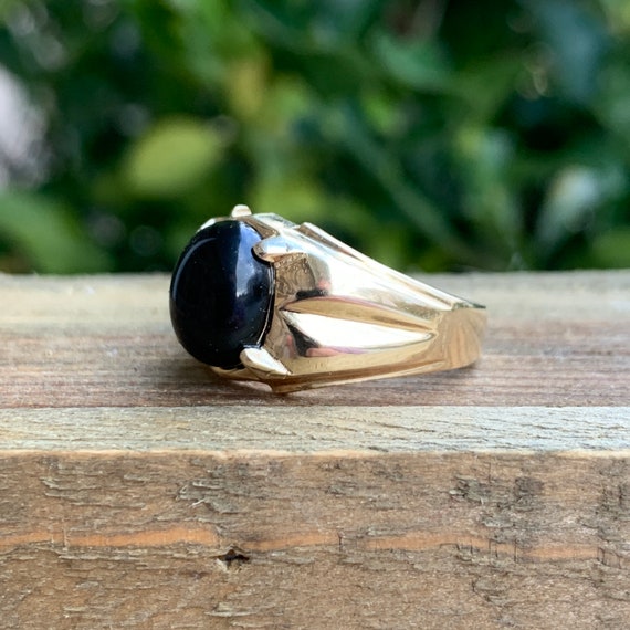 Vintage Black Onyx Ring in 10 Karat Yellow Gold/ … - image 5