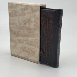 Leather Bound Pocket Tehillim - Hebrew Book of Psalms