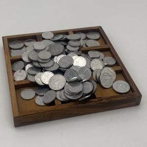 Lot of Over 100 coins. Old 1 Shekel and 5 Shekalim Currency Mixed Israel World