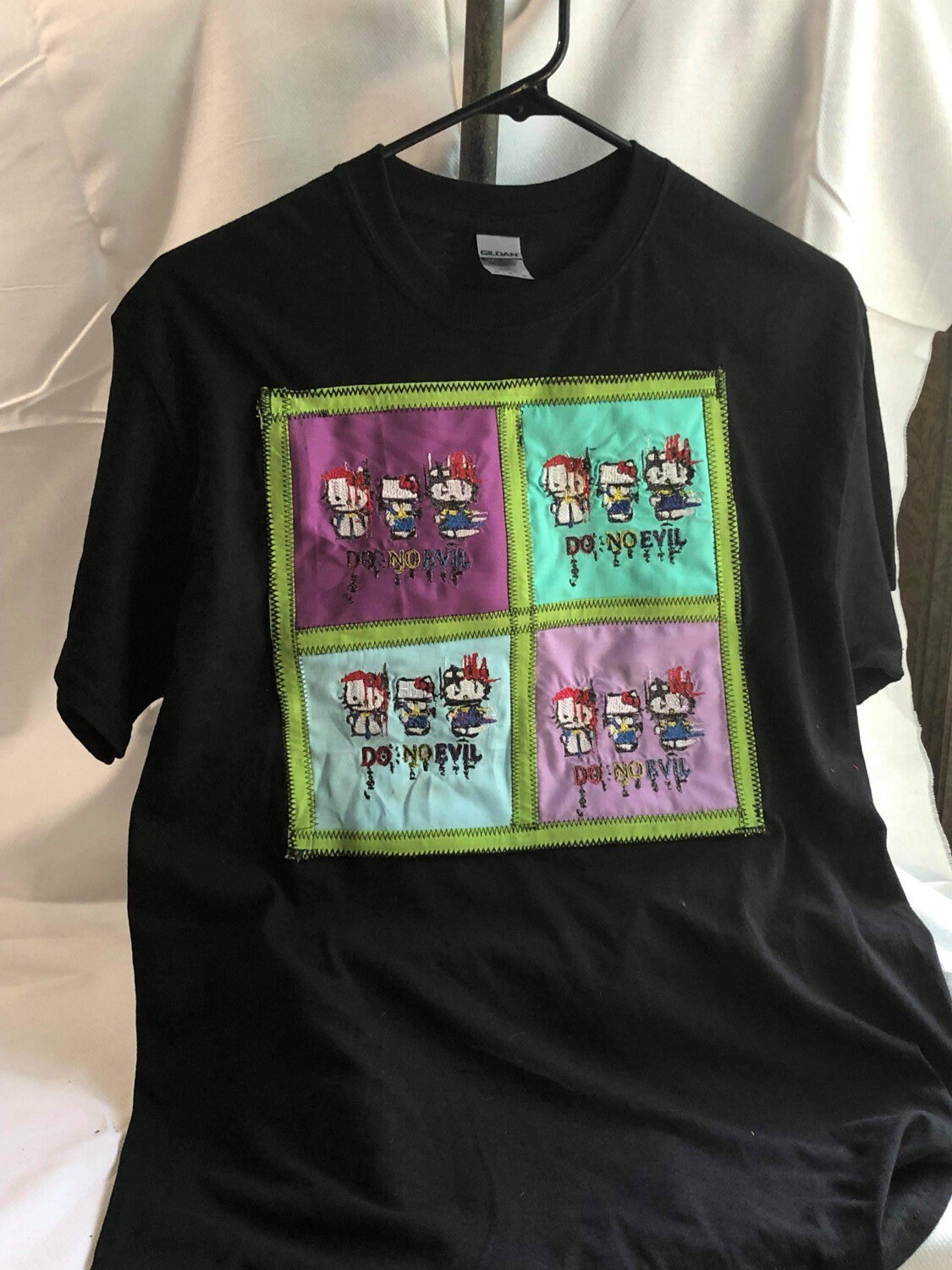 T-shirt Glitched Hello Kitty Do No Evil Pop Art Design | Etsy