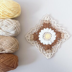 Hollow Style Granny Square Crochet Pattern I Floral Square I DIY HandmadeKit I Tutorial Crochet I Flower Granny Square I Coaster I FlowerI