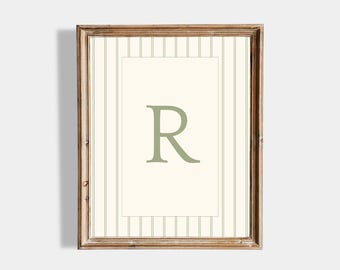 Gepersonaliseerde eerste kinderkamer kunst aan de muur, decor salie groen, vintage bos brief kunst, neutraal babykamer decor, cottagecore
