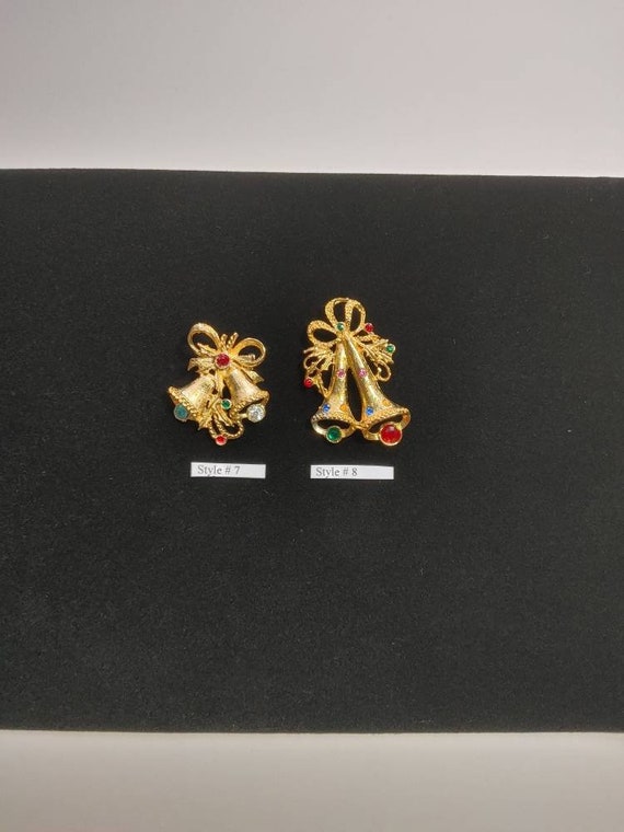 Vintage Gold plated Christmas Brooches from the 1… - image 6