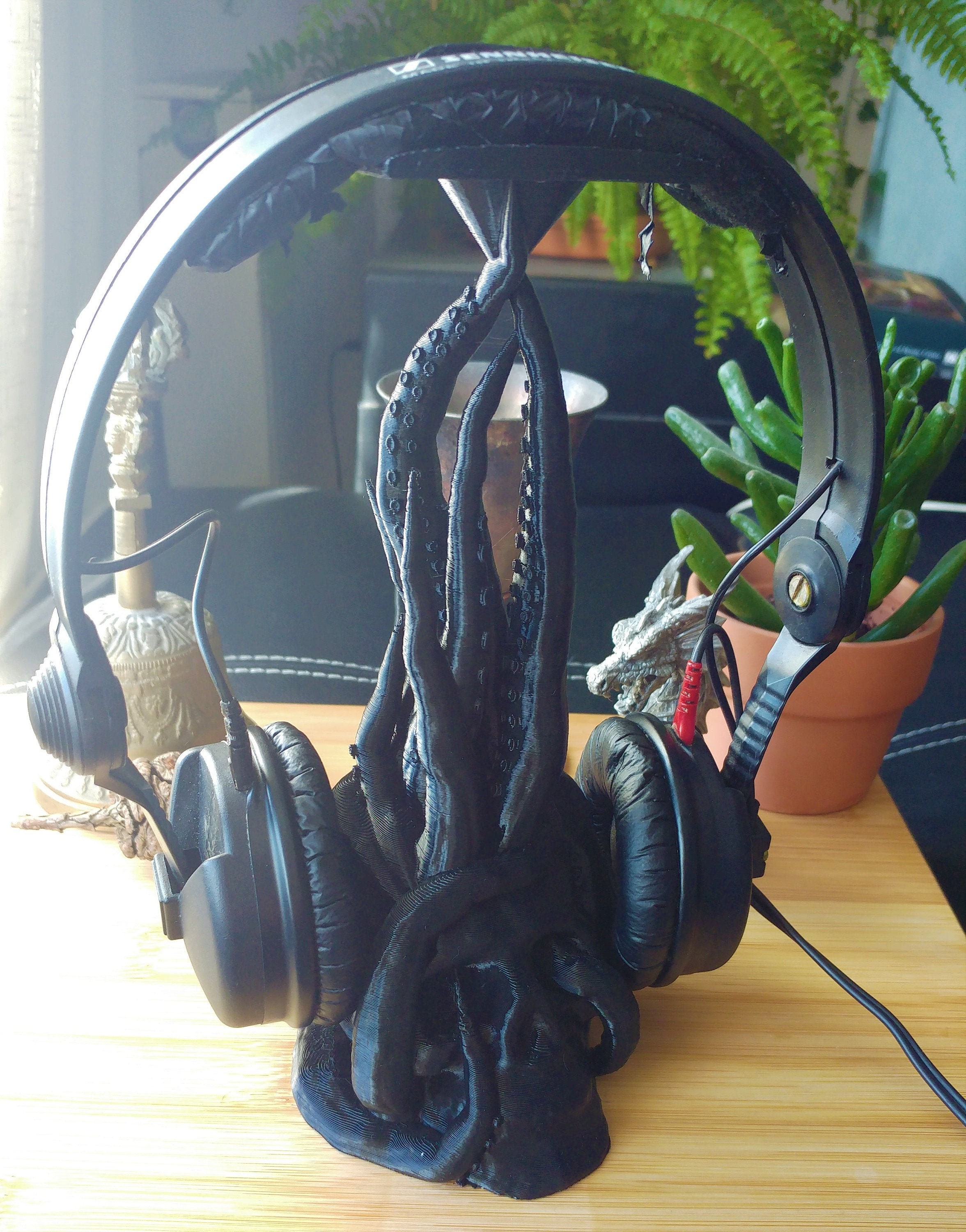 Colourful 3d Printed Headphone Stand vrogue.co
