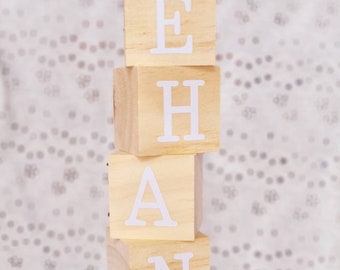 Cubes lettres en bois personnalisés, cadeau de naissance, anniversaire, baptême, décoration personnalisée pour bébé