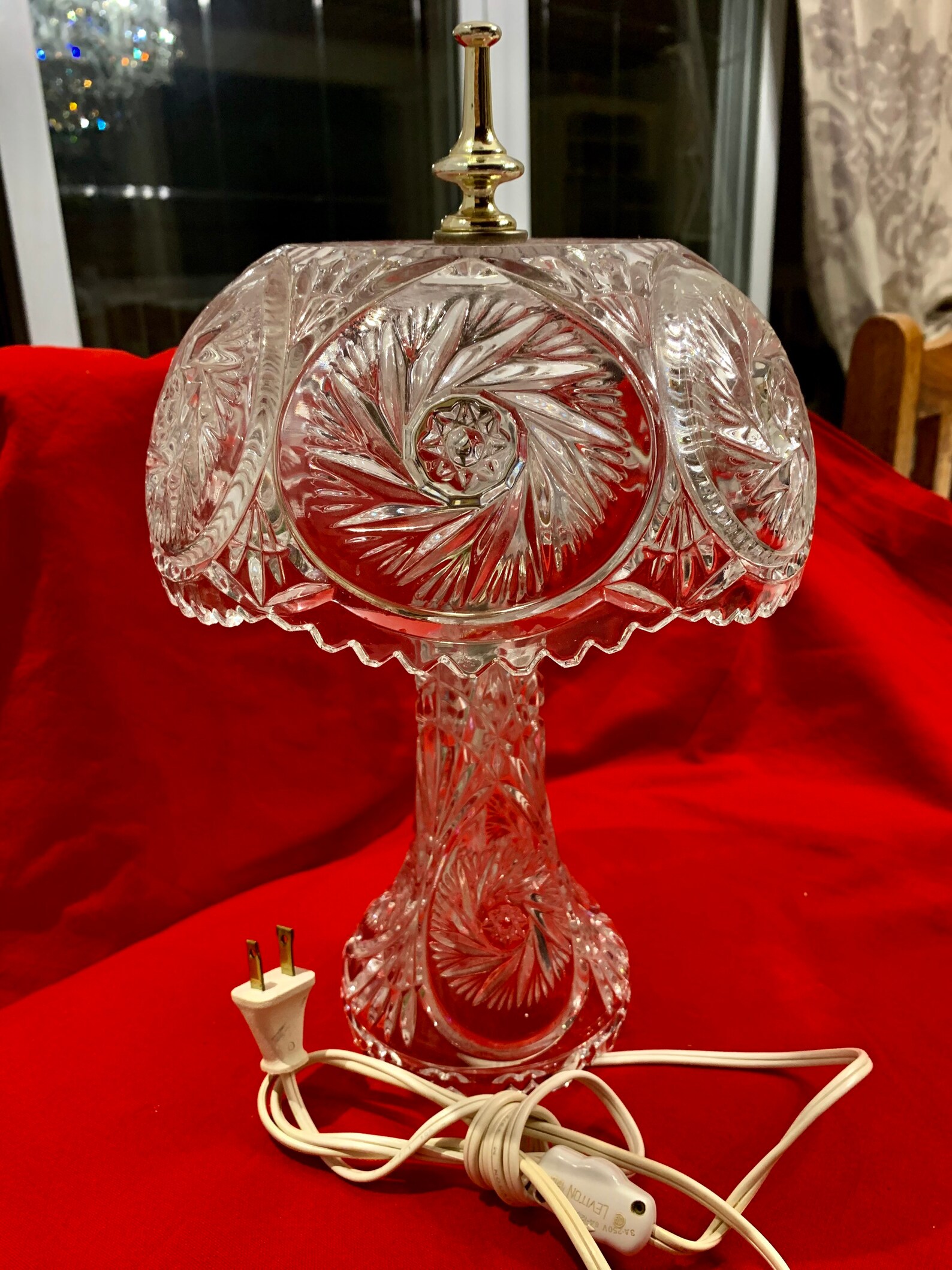 Vintage pinwheel crystal table lamp Etsy