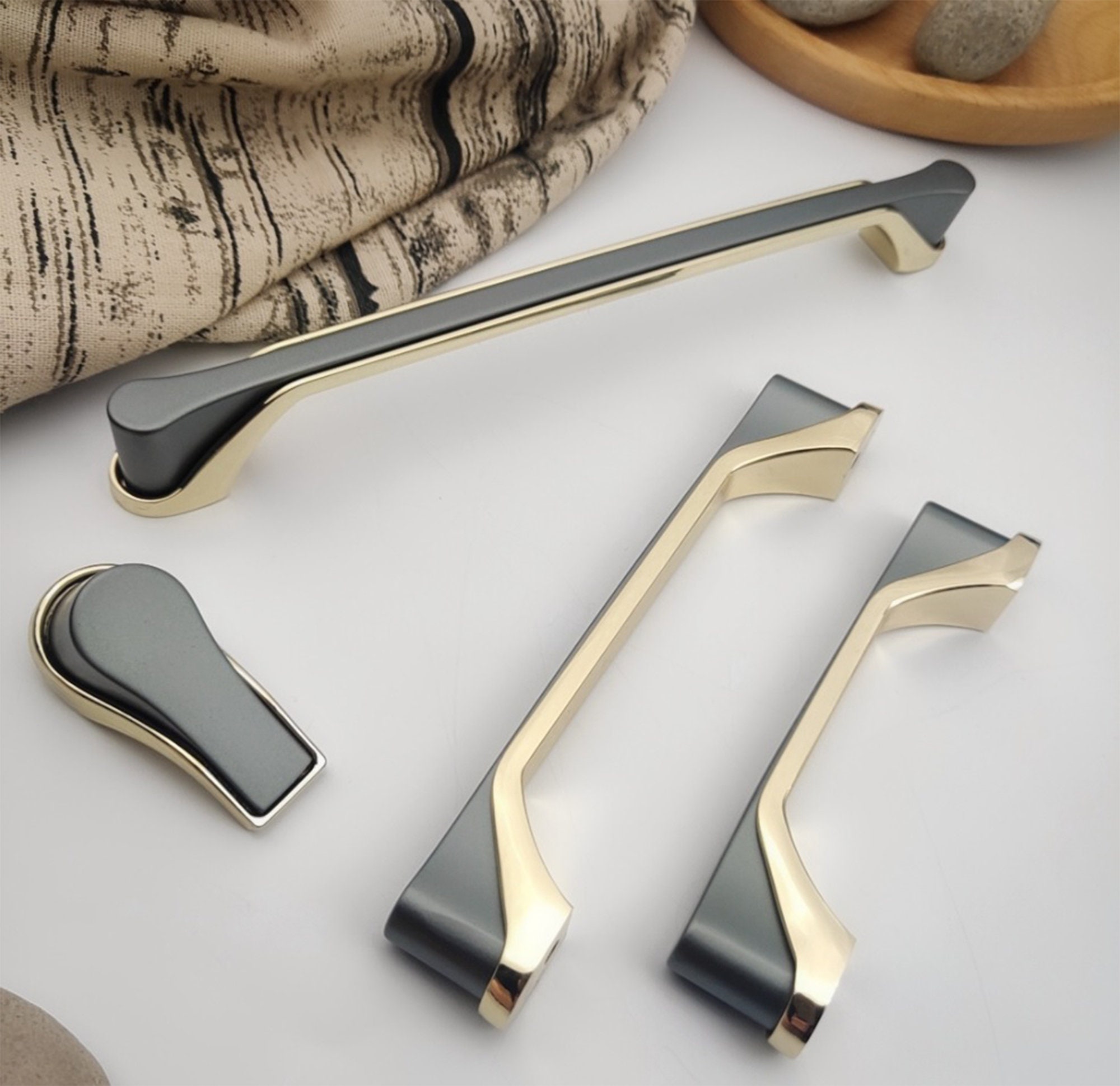 3.75 5 7.56 Black Gold Pulls Etsy