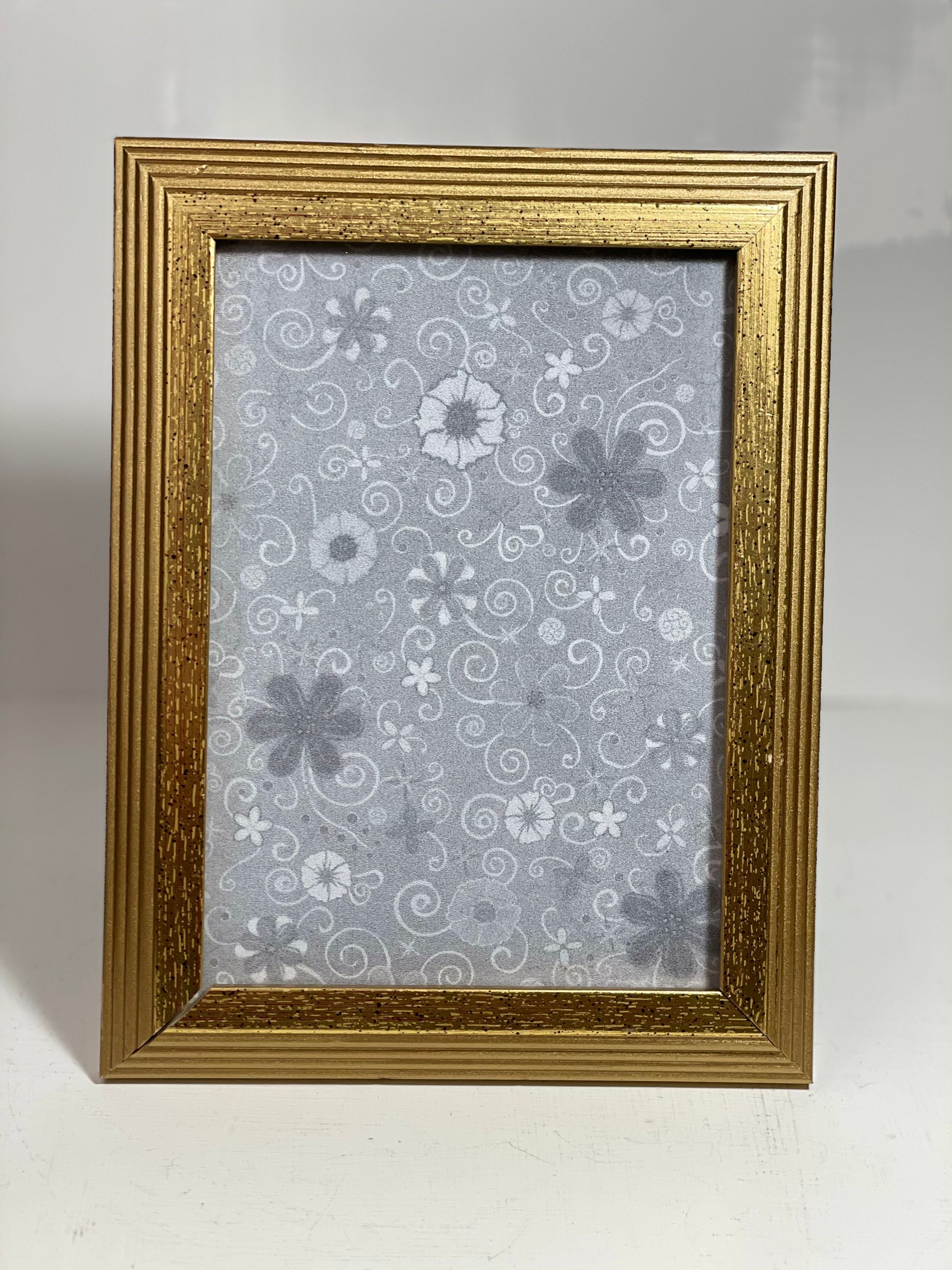Vintage gold 5x7 picture frame Etsy