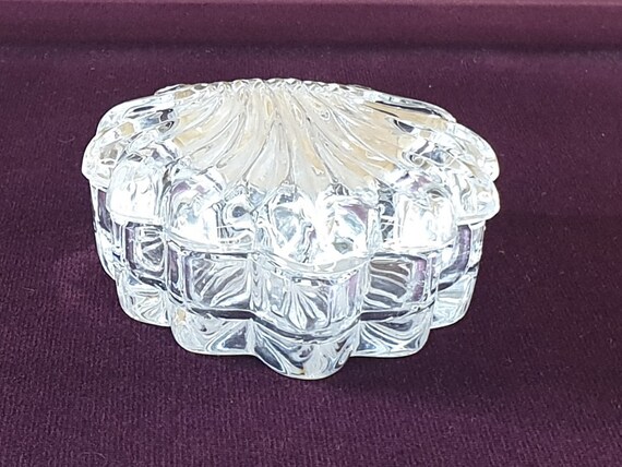 Gorham Crystal Shell Trinket Pot, Vintage Cut Gla… - image 4