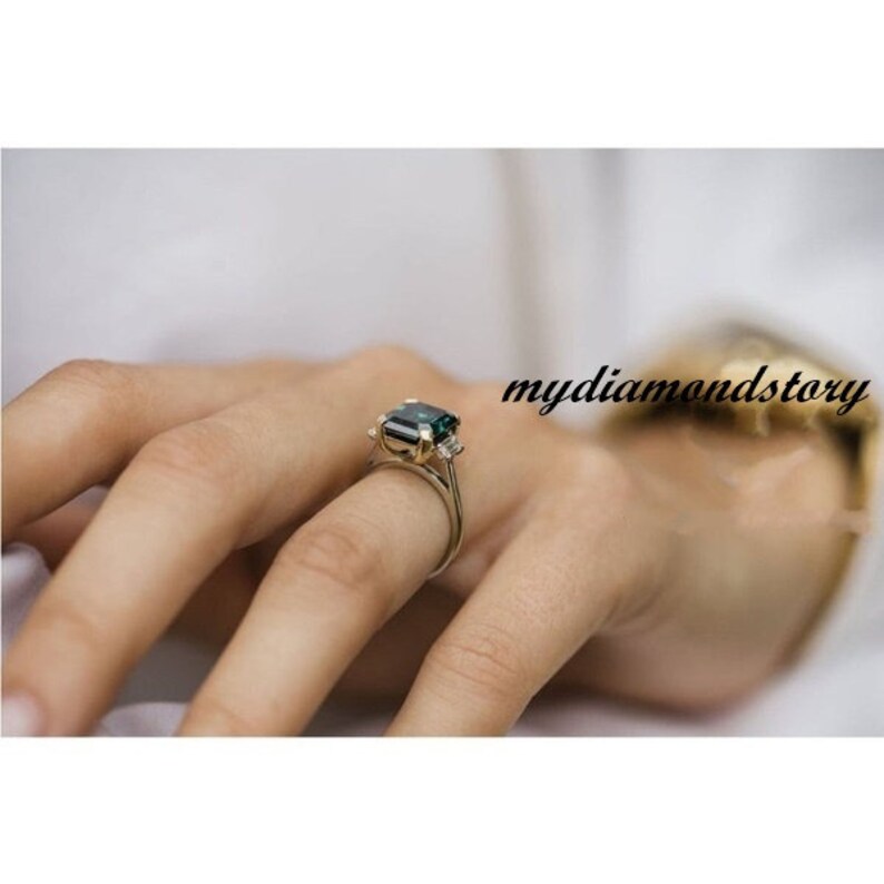 Engagement Ring 2.00 Ct Emerald Dark Green Moissanite Wedding Ring Anniversary Gift Ring Two Tone Gold Ring 14K White/&Yellow Gold Ring
