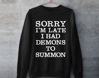 Bluza z kapturem Demons to Summon – odzież w stylu gotyckim z czarnym humorem