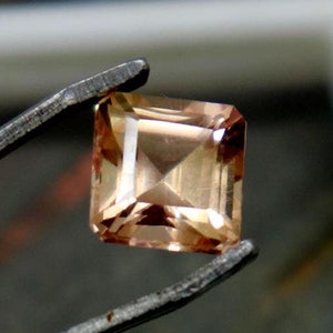 Saphir Padparadscha de qualité AAA, taille radiant, 2,4 carats, pierre non sertie, saphir certifié provient de Ceylan, saphir extrait de la pierre, taille de bague saphir