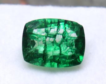 Cushion Cut Emerald Green Gemstone Valuable Emerald Loose Stone 6.4Ct Certified Green Emerald Stone Faceted Emerald Natural Gemstone Jewelry