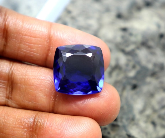Natural Blue Sapphire Gemstone 25ct Cushion Cut Big Size Sapphire
