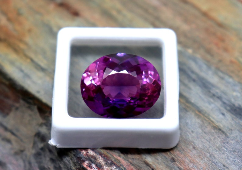 Rosa & violett färgad safir ädelsten äkta safir fasetterad sten certifierad tvåfärgad safir lös sten 18,5 karat ovalslipad safir AAA bild 2