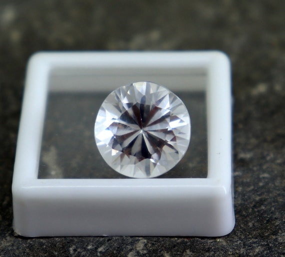 Pietra preziosa di zaffiro naturale, sciolta, zaffiro bianco