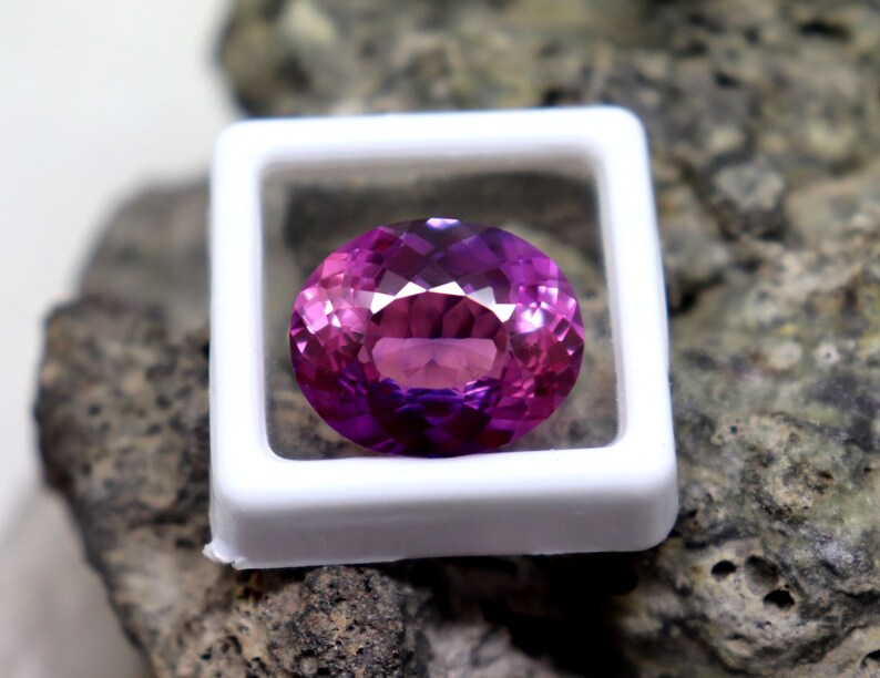 Rosa & violett färgad safir ädelsten äkta safir fasetterad sten certifierad tvåfärgad safir lös sten 18,5 karat ovalslipad safir AAA bild 4
