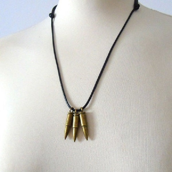 Pendentif trois balles, collier balles, collier, bijoux balles, collier Chloé Price, collier Chloé, cosplay Life Is Strange, Chloé Price