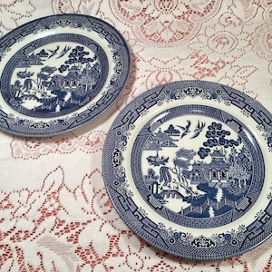 Vintage Blue Willow 10” Dinner Plates by Churchill China England
