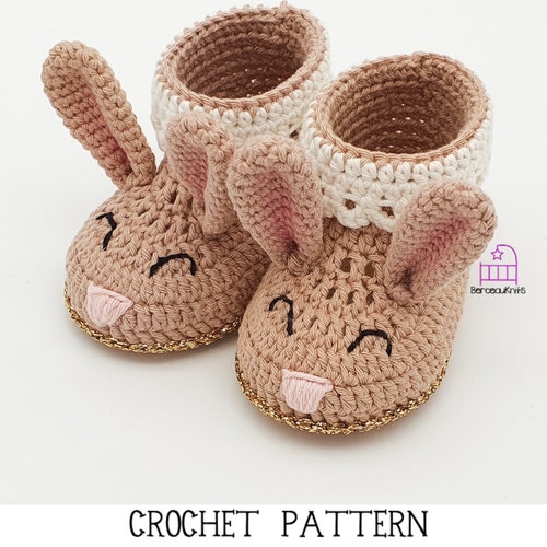 Crochet Baby Bunny Booties PATTERN Benjamin the Bunny 5 Etsy