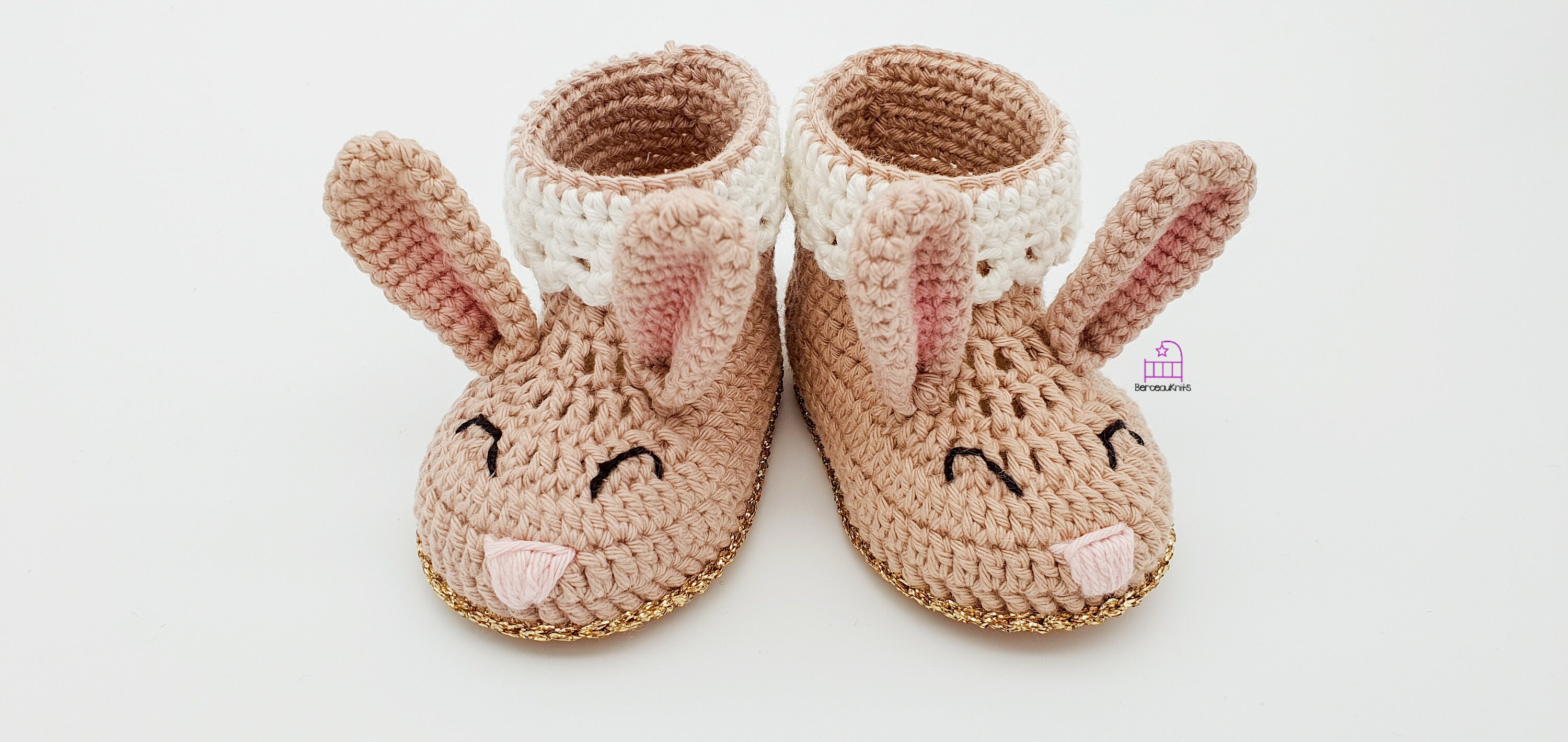Crochet Baby Bunny Booties PATTERN Benjamin the Bunny 5 Sizes