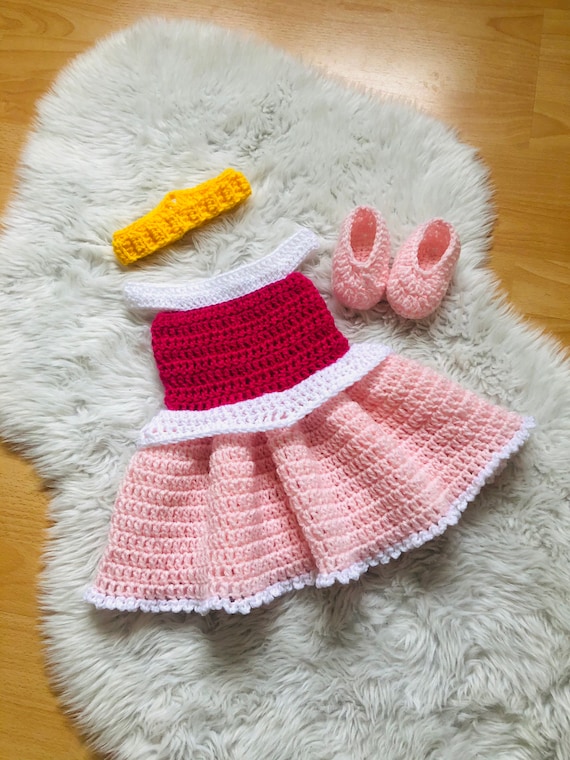 sleeping beauty crochet dress Baby Zaniah wearing our bia Aurora of Sleeping beauty on her 2nd month shoot We love you so much our bunsohan! Available for rental and made to order @ Thats