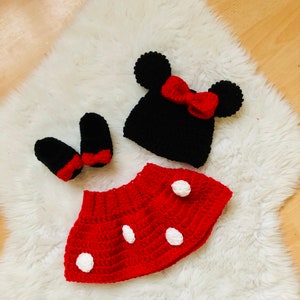 Baby costume 0-1 month 3 months 6 months up to 18 months Minnie handmade crochet