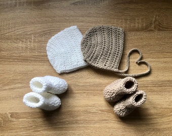 Bonnet béguin et chaussons bébé