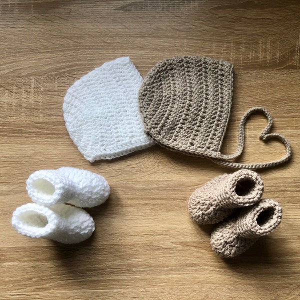 Bonnet béguin et chaussons bébé