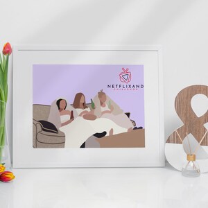 Puede incluir: Una impresión enmarcada de tres mujeres con vestidos blancos sentadas en un sofá, viendo la televisión. El texto "NETFLIX AND CHILLSHOP" está en la esquina superior derecha de la impresión.
