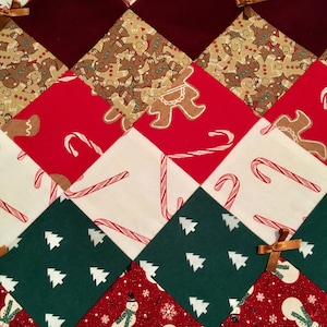 Gingerbread Dreams-Handmade Baby Quilt, Christmas Quilt, Crib Bedding, Gender Neutral