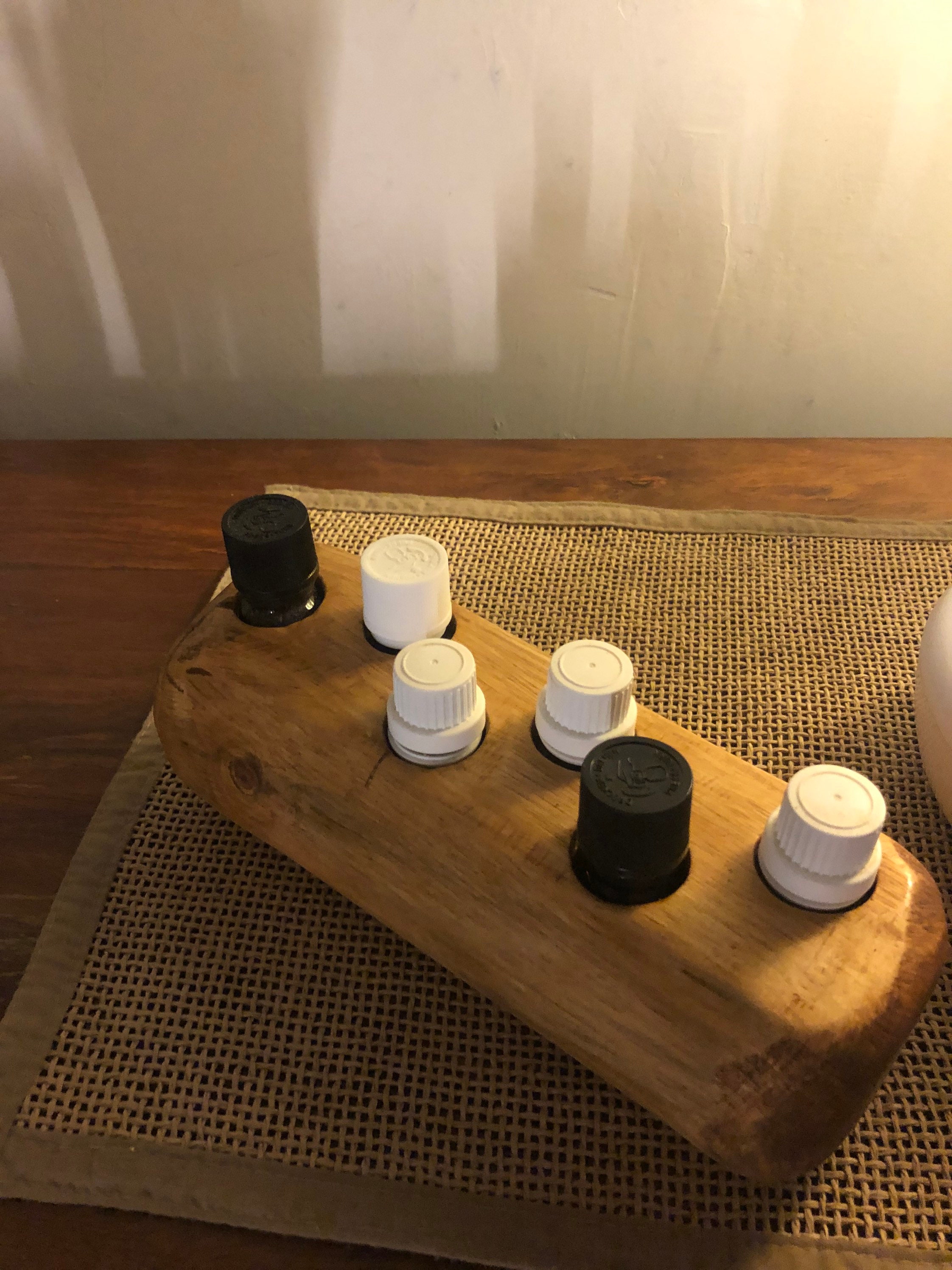 Réceptacle Pour Flacons d'huiles Essentielles .