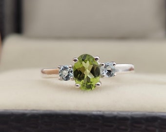 Peridot Aquamarine Threestone Ring in Silver Oval Peridot center and Aquamarine Sides Prong Set Ring for Her August BirthstoneStatement Ring