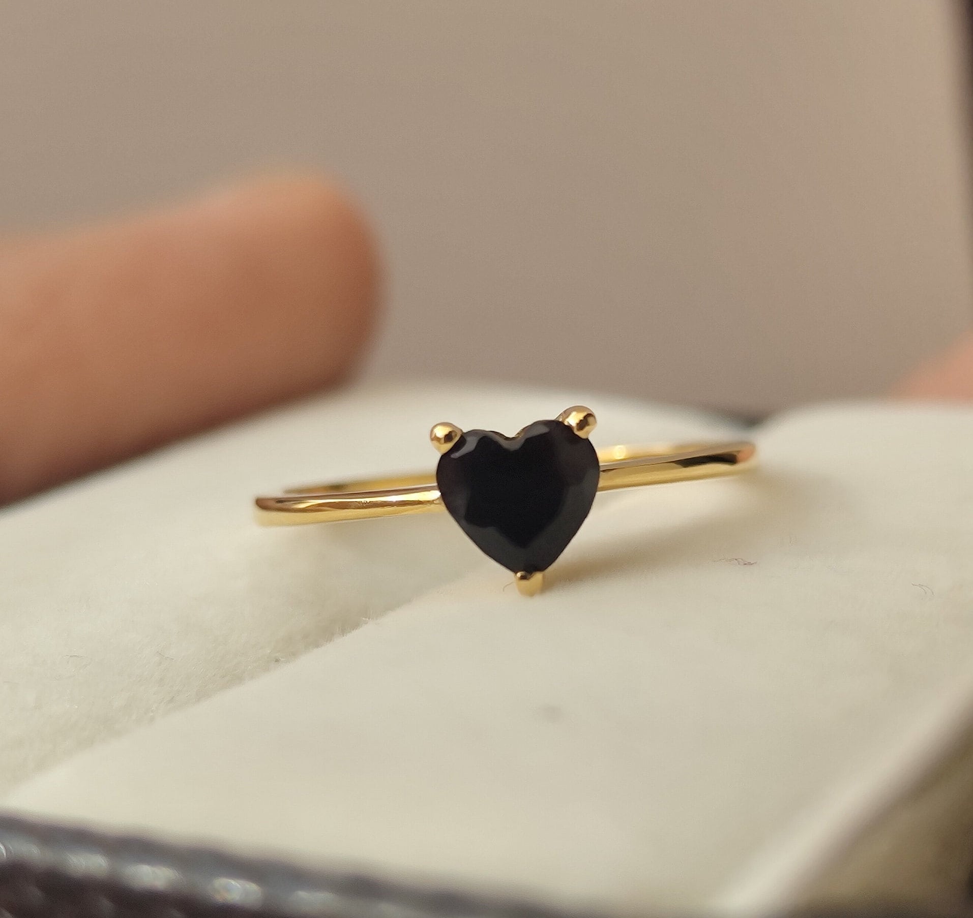 Onyx heart ring discount
