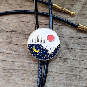 Snow Mountain Bolo Tie: Western Cowboy Wax Rope Necktie