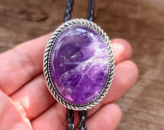 Cravate Bola Bolo Crystal Energy Amethyst - Collier de mariage - Corde en cuir PU - Cowboy occidental - Cravate de style amérindien