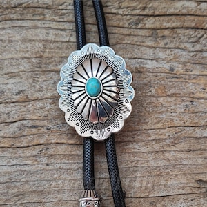 Silver Flower Turquoise Bolo Tie: Western Cowboy Necktie