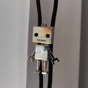 Cravatta Bolo Robot: Cravatta da cowboy western placcata in argento