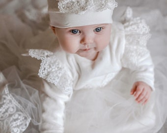 Wunderschönes Baby Mädchen Taufkleid mit Spitze, Taufstirnband, Baby Mädchen Taufkleid, Elfenbein Segen Kleid/vorrätig 68 cm