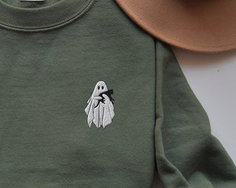 Embroidered Ghost Sweatshirt, Halloween Sweatshirt, Black Cat, Fall Sweatshirt for Women, Halloween Crewneck, Ghost Shirt, Spooky Season