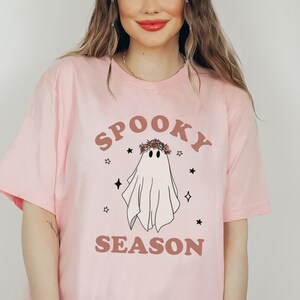 Halloween Shirt, Halloween T-Shirt, Floral Ghost Shirt, Ghost With Flowers Shirt, Fall Shirts for Women, Pumpkin Shirt, Trick or Treat Shirt