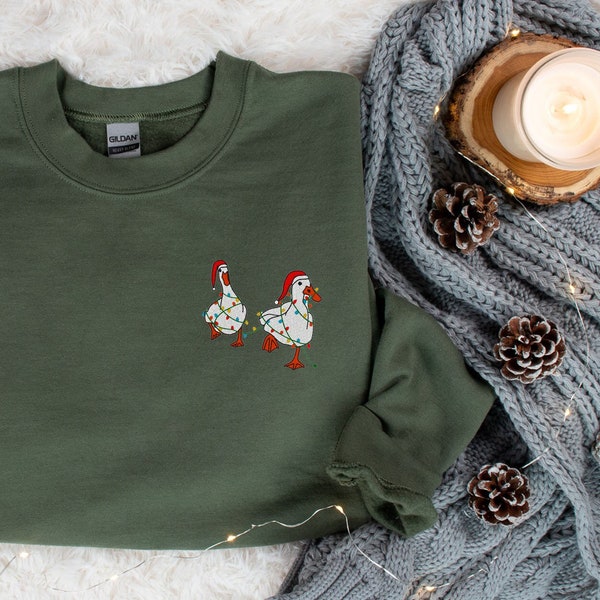 Geborduurde eenden kerstsweater, kerst crewneck, kersttrui, eend minnaar cadeau, grappig kerstshirt, boerderijdieren shirt